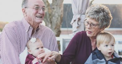 Großeltern: Was Sie Ihrem zukünftigen Enkel schenken sollten